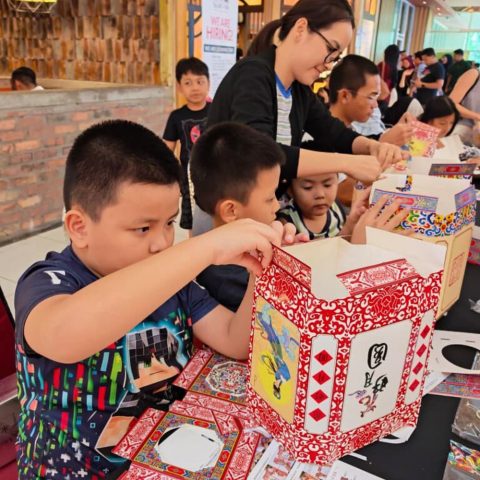 Mid-Autumn - Kids Lantern Workshop