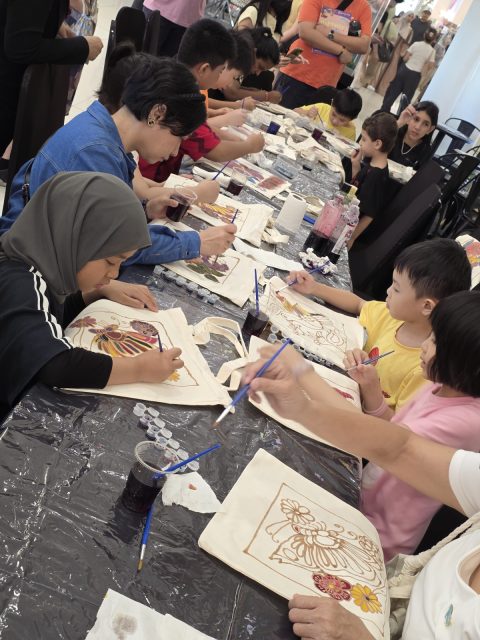 RAYA Batik Totebag Workshop