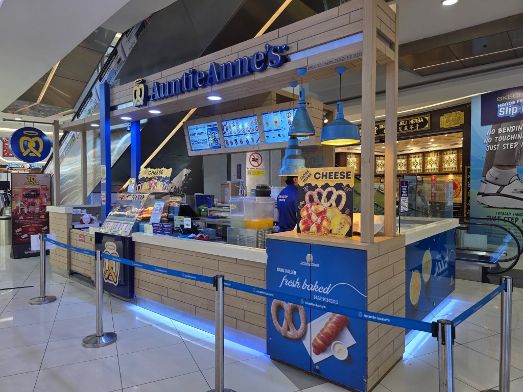 Auntie Anne's storefront at KIPMall Setapak