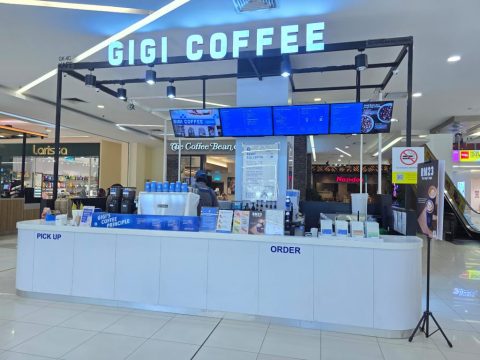GIGI COFFEE storefront