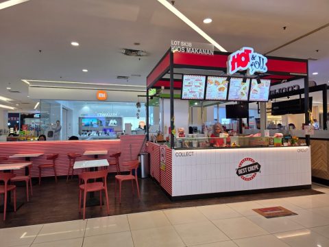 Hot & Roll storefront