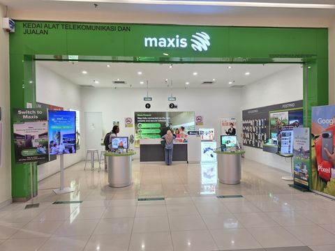 Maxis storefront