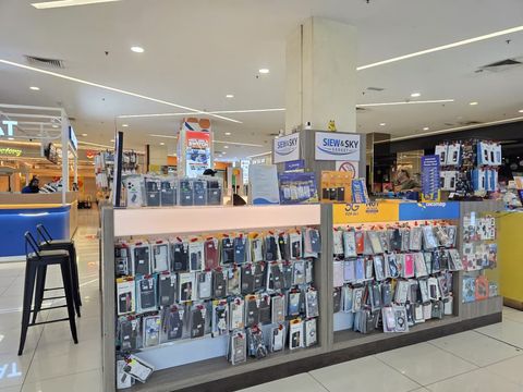 Siew & Sky Gadget storefront