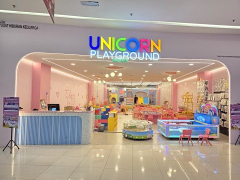Unicorn Playground storefront