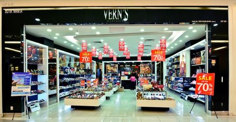 Vern's storefront